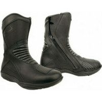 En 13634 boots store
